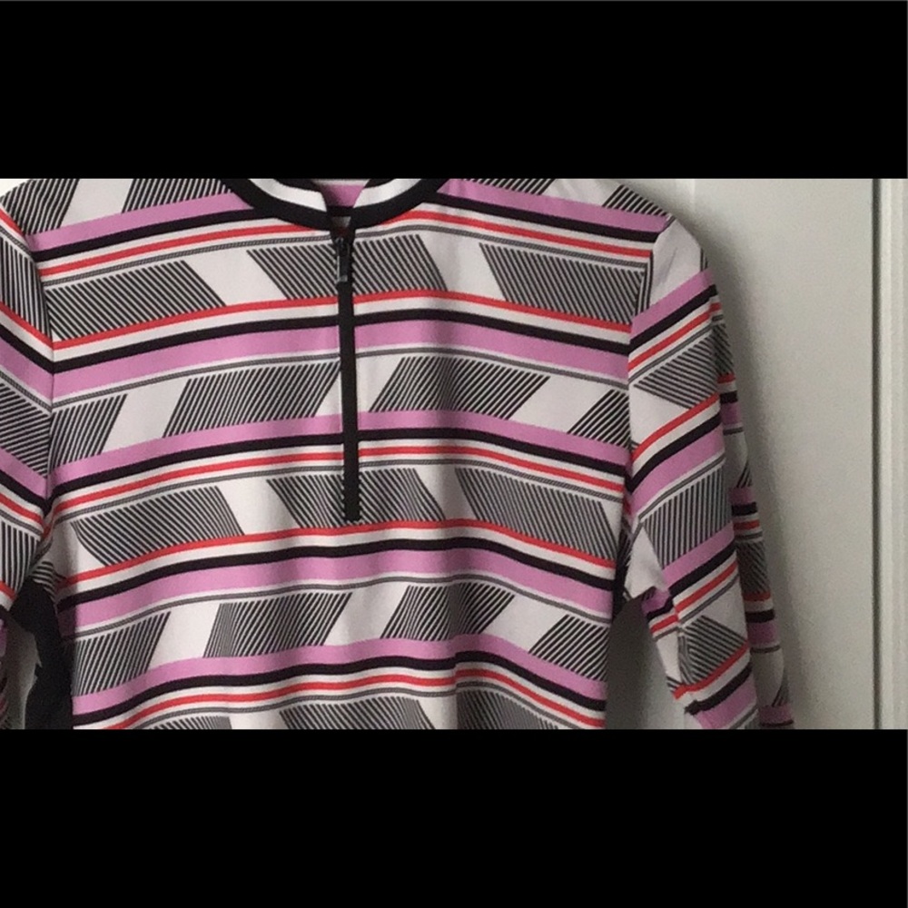 Women’s size large Tail Golf top in black and pink